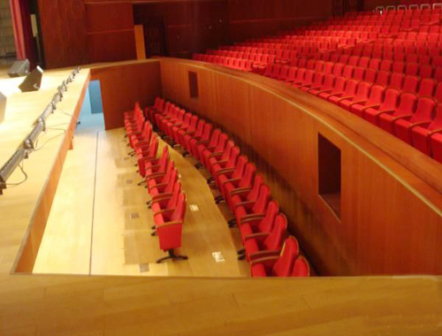 樂池升降臺(tái)